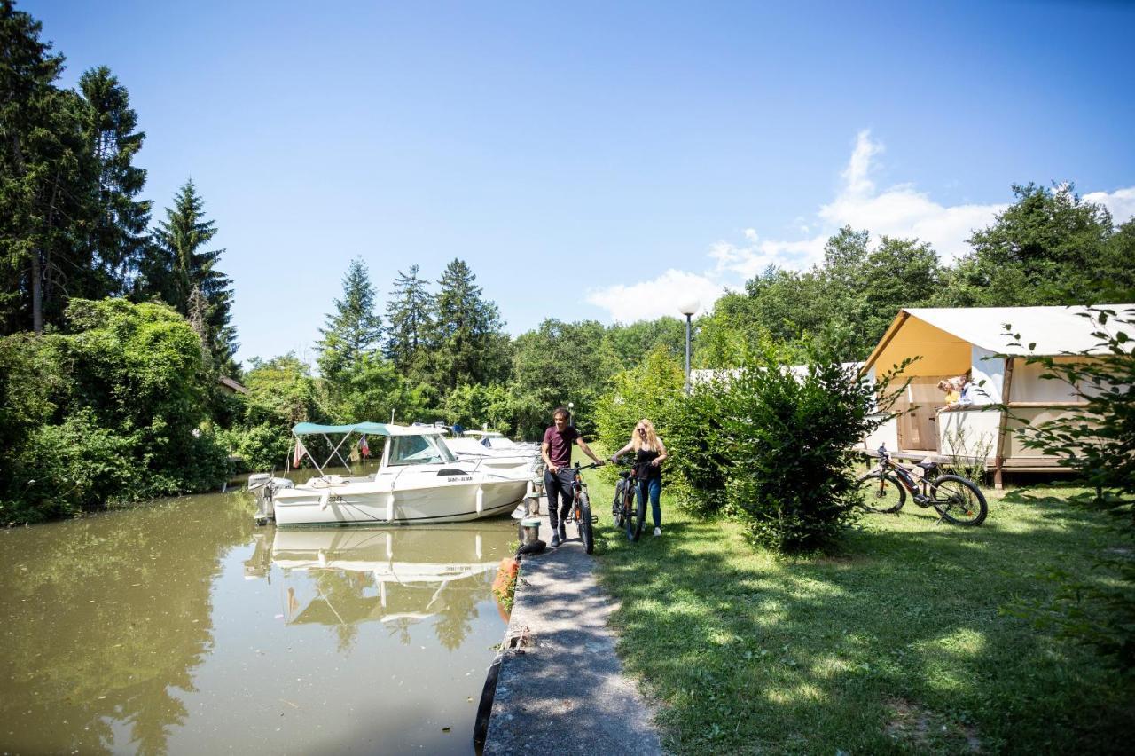 Hotel Camping La Pinede Excénevex Exteriér fotografie