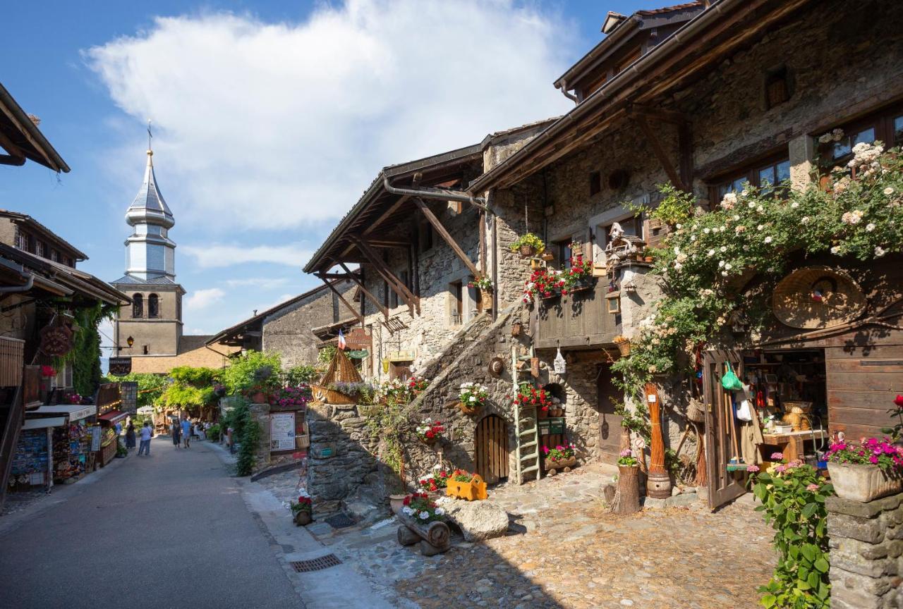 Hotel Camping La Pinede Excénevex Exteriér fotografie